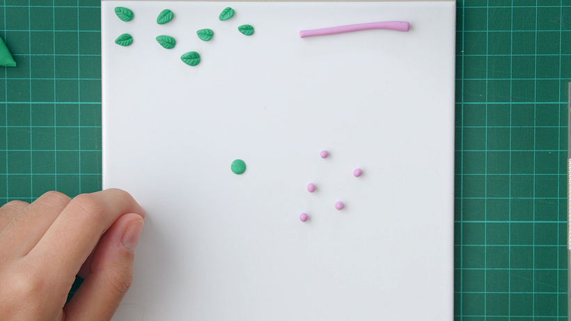 Jewelry Tutorial: Create a Flower With Polymer Clay 10