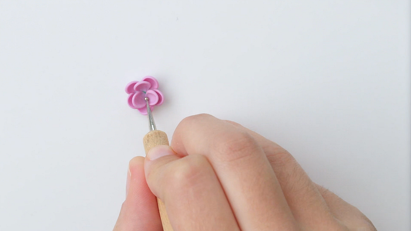 Jewelry Tutorial: Create a Flower With Polymer Clay 14