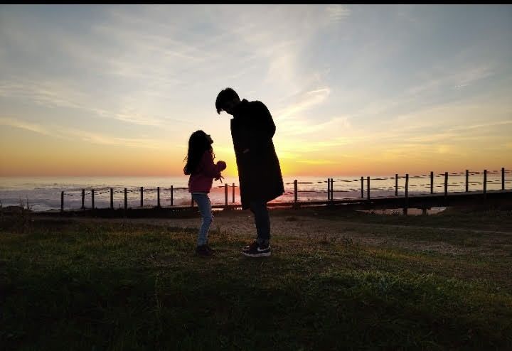Os meus filhos ao Pôr-do-sol , uma foto captada por mim em Dezembro 2019