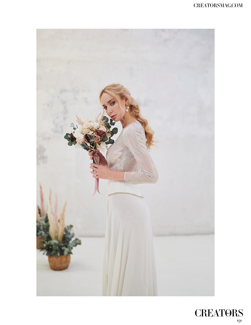 Editorial Elegance December AWAKENING | Vol.3 | Issue.10 1