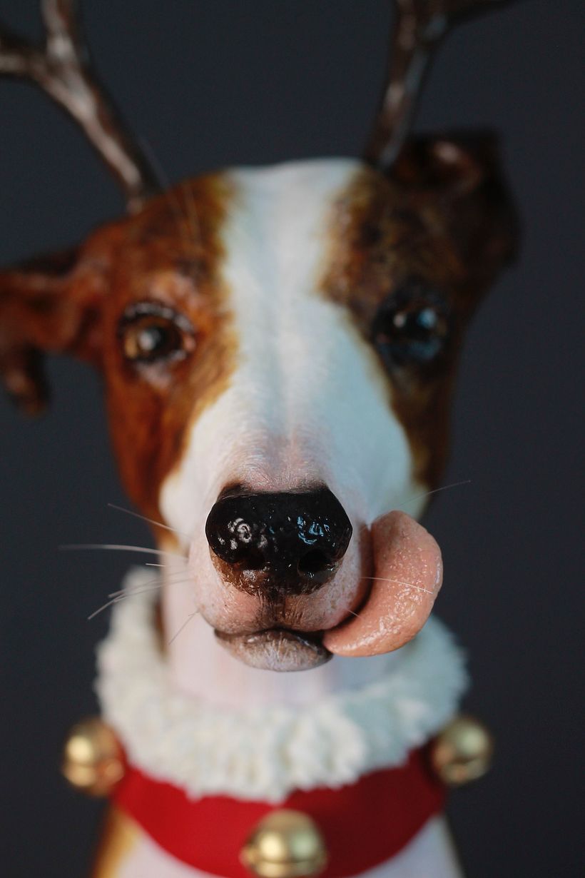 Escultura benéfica en chocolatre moldeable SOS Galgos -1