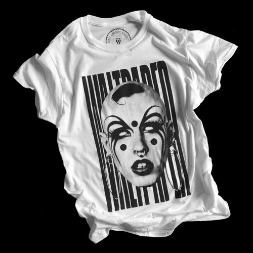 Camiseta promocional Foto: Walt Cassidy