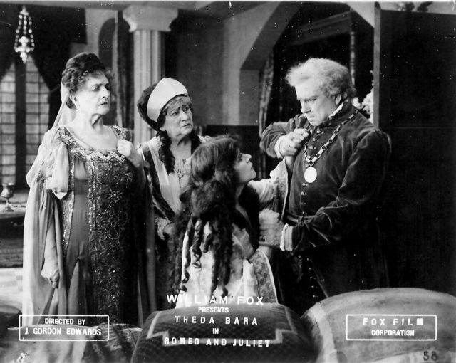 Theda Bara en Romeo and Juliet, película filmada en Fort Lee