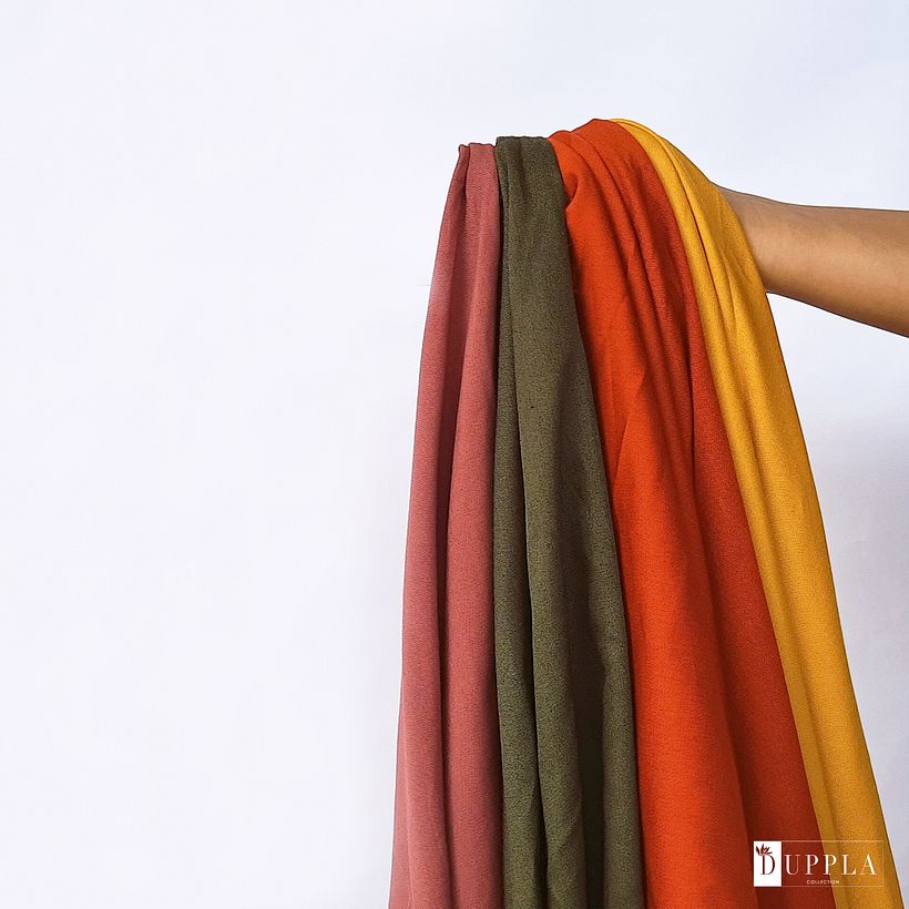 foto final con edición de avance de telas para futuros vestidos 