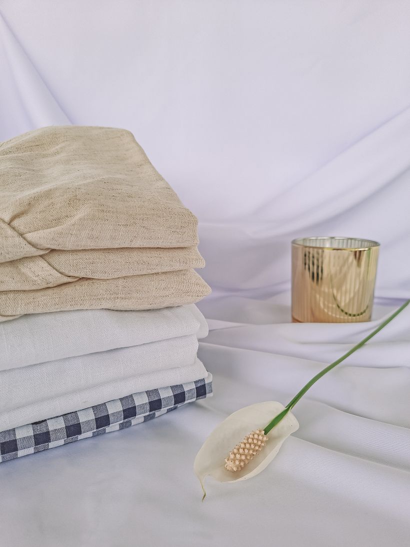 composición final con blusas de la marca Duppla 