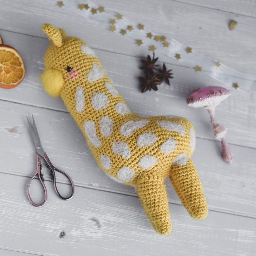Otros personaje amigurumi de Príncipe del Crochet.