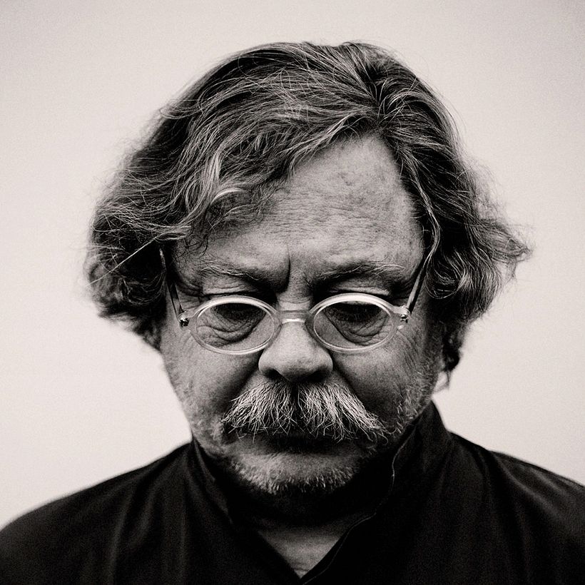 Alberto Corazón en una imagen de su web. 