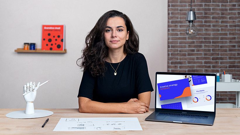 Katya Kovalenko is a designer specializing in presentations.