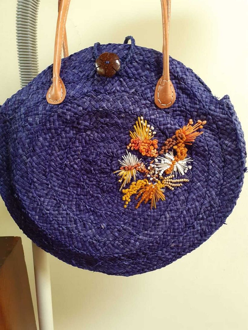 Mi Proyecto del curso: Bordado y personalización de accesorios  0