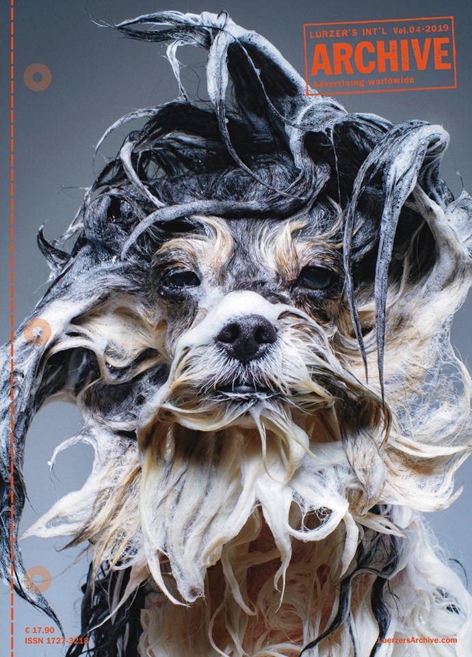 Capa da revista Archive, por Daryan Dornelles