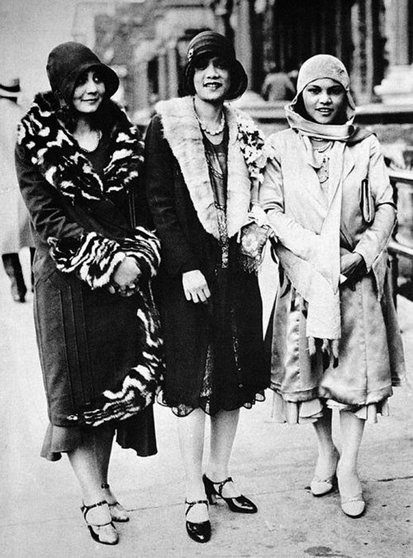 Three women during the Harlem Renaissance