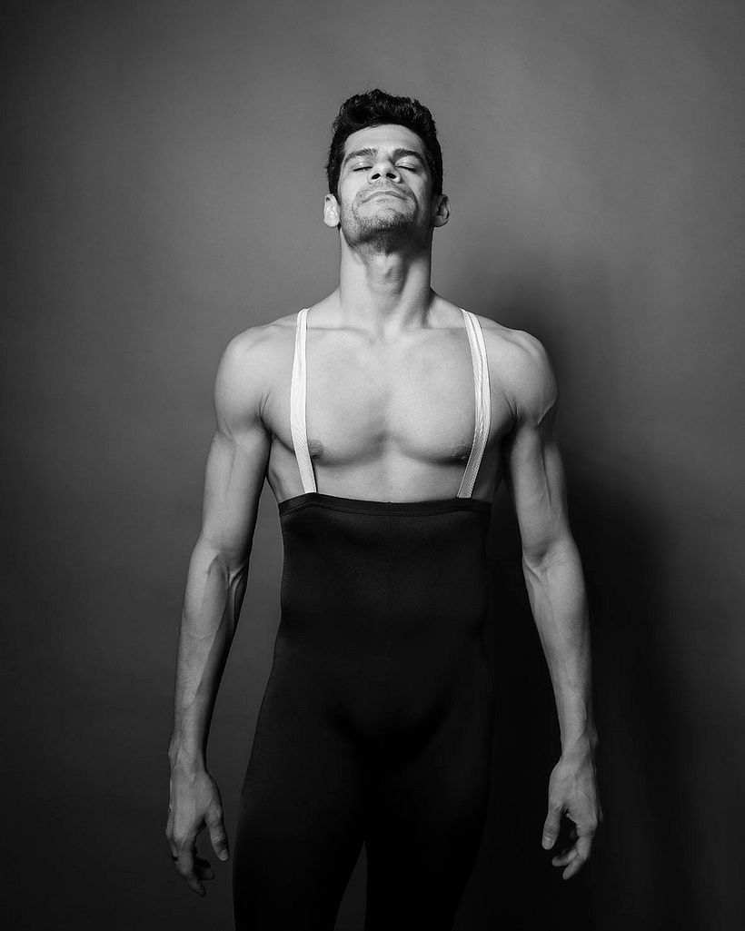 Thiago Soares, primer bailarín del Royal Ballet de Londres, por Daryan Dornelles.