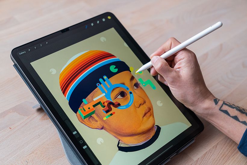 Samuel Rodriguez combines letters and abstract elements in his Procreate illustrations