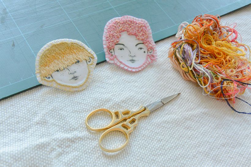 Pareja de broches 10