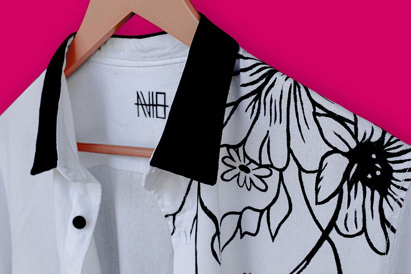Detalle pintado a mano