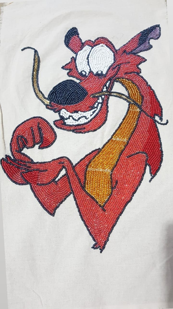 Primeiro bordado Mushu- Mulan 40cm 1