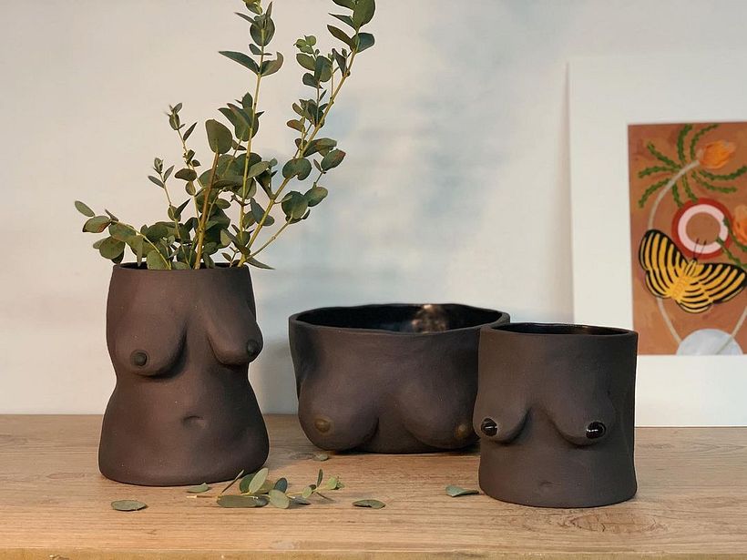 O projeto Todas as Marias usa a cerâmica para retratar o corpo feminino