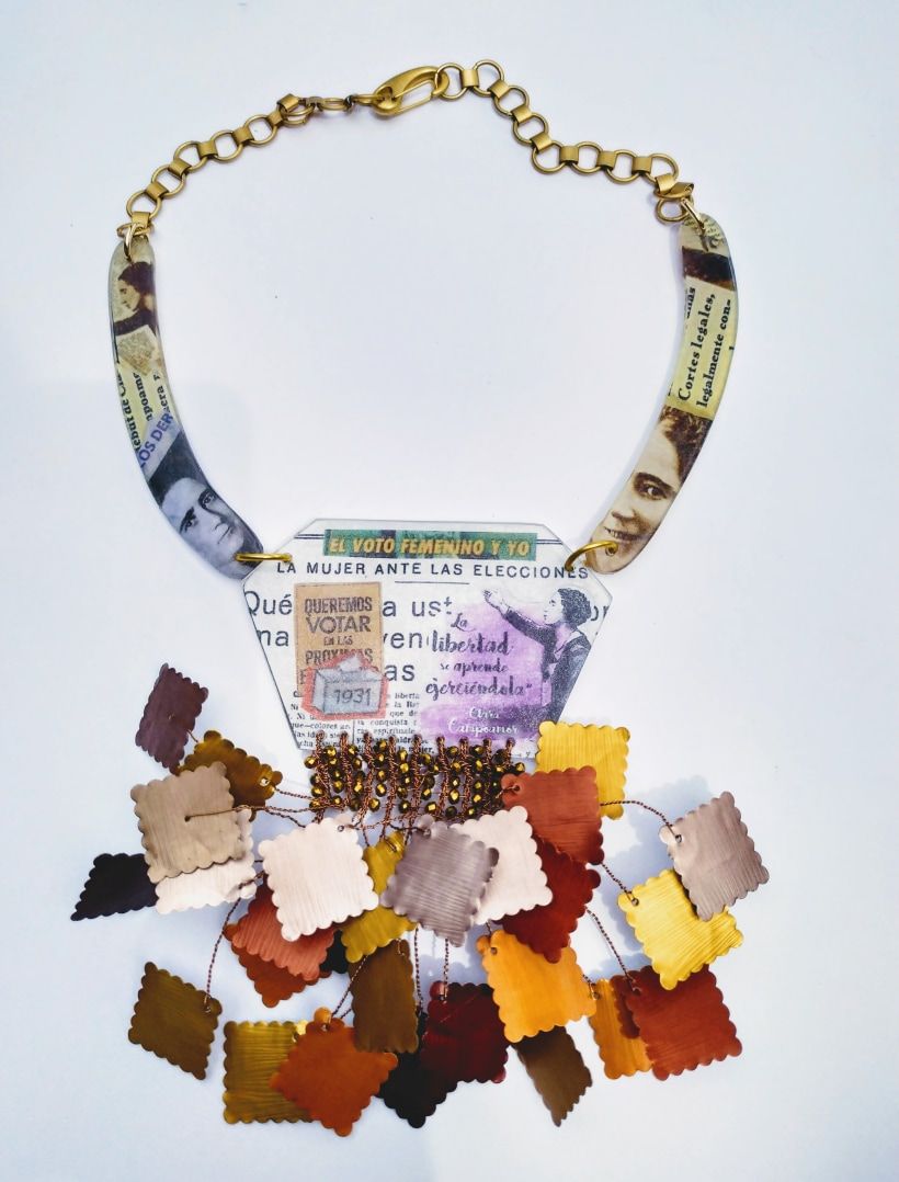 Annie Casani y su homenaje a Clara Campoamor. 