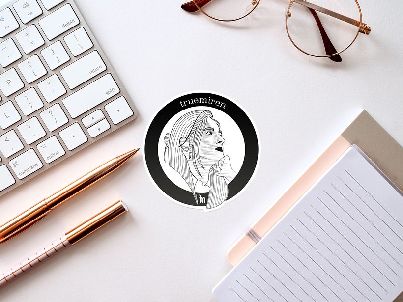Consulta a un experto: comparte un logotipo y gana un curso 1