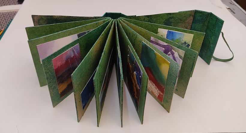 Bifolios cosidos al lomo