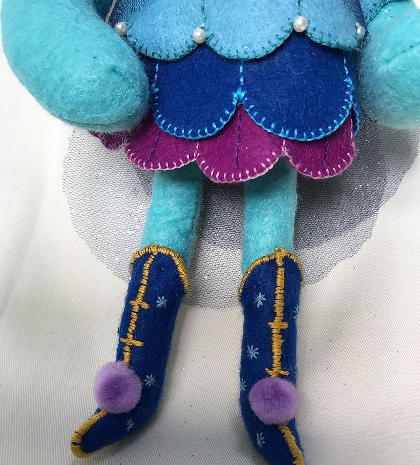  Textile Toys: diseño y creación de personajes en tela  ( water fairy ) 2