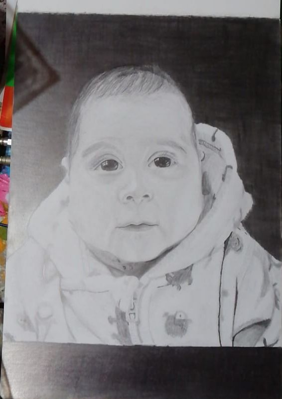 Mi Proyecto del curso: Retrato realista con lápiz de grafito 2