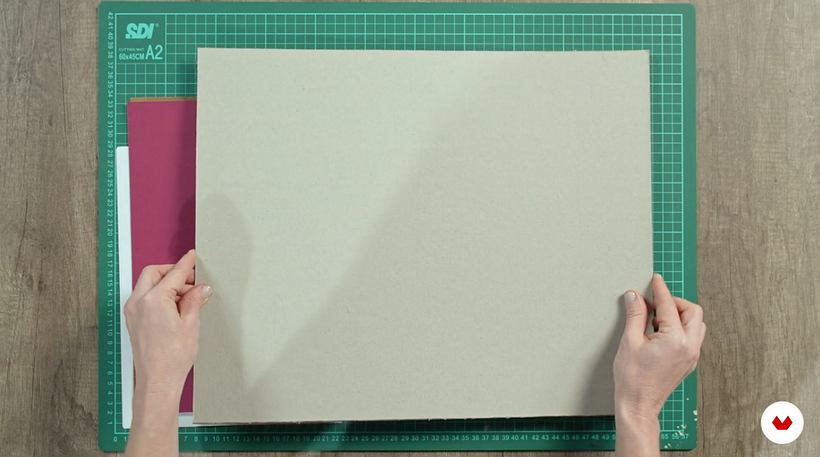 Papelão serve também para criar a base da sua ilustração