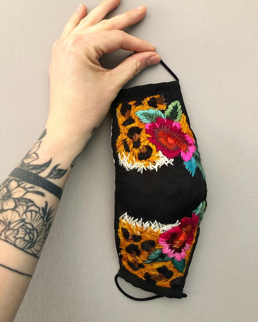 mascarillas bordadas - Arts & Crafts
