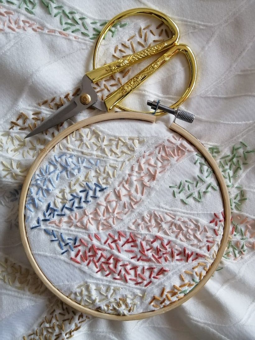 Mi Proyecto del curso: Diseño de prendas artesanales desde cero 3