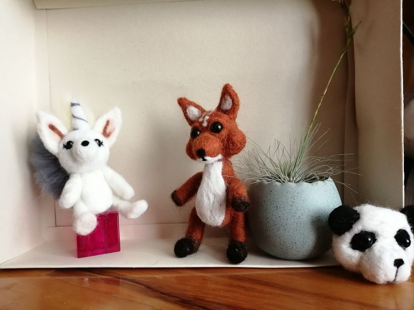 Mi Proyecto del curso: Needle felting: creación de personajes con lana y aguja 0