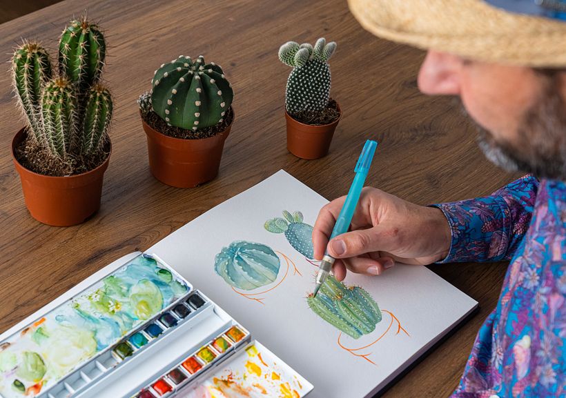 Urban sketcher and illustrator Lapin shares his watercolor palette and a few tips