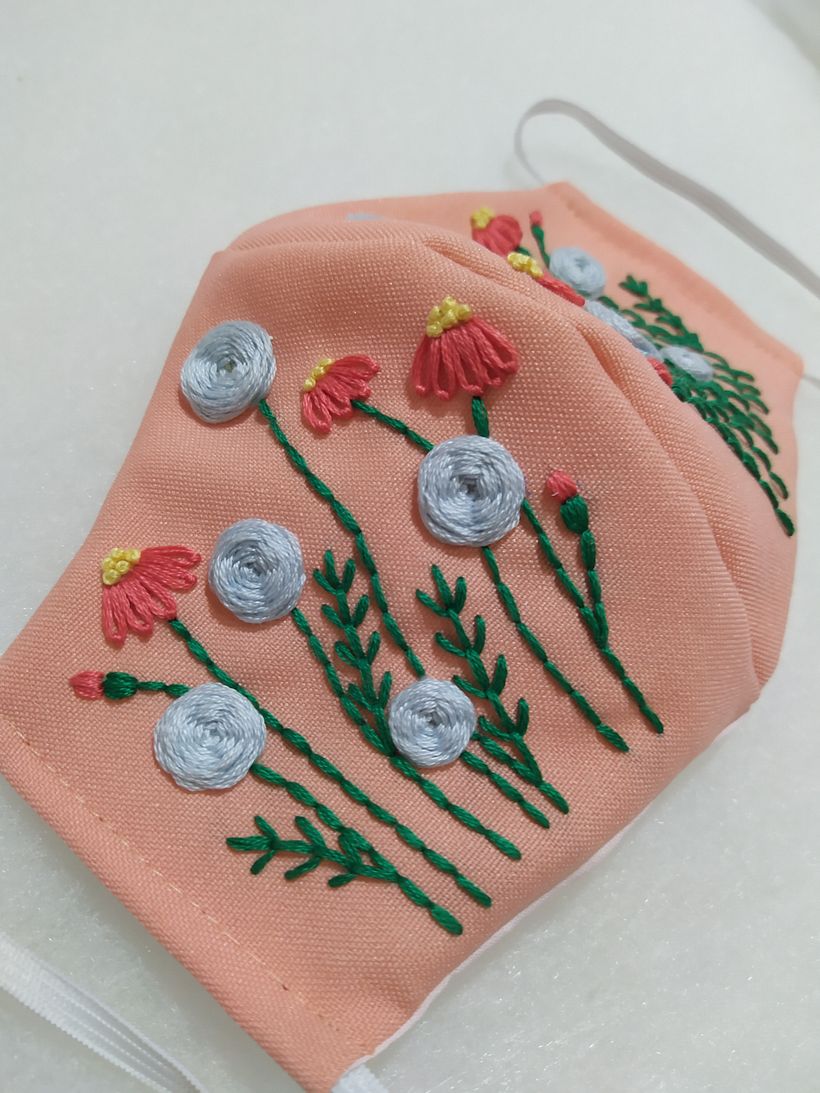 Tapabocas bordados 😷💞 4