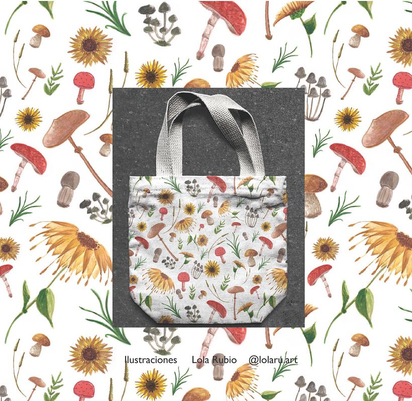 Estampado con ilustraciones de plantas y setas realizadas con acuarela. Aplicado a bolsa de tela. 