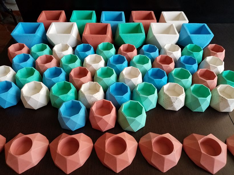 Mi proyecto final: macetas de colores. - Seni & Kerajinan