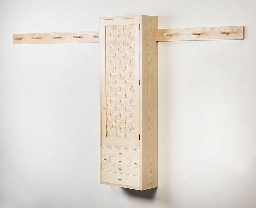 Splint Peg Cabinet 2