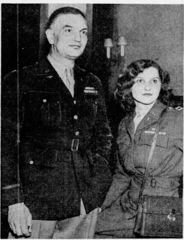 Alice Bradley Sheldon (James Tiptree Jr.) com seu marido, em 1946