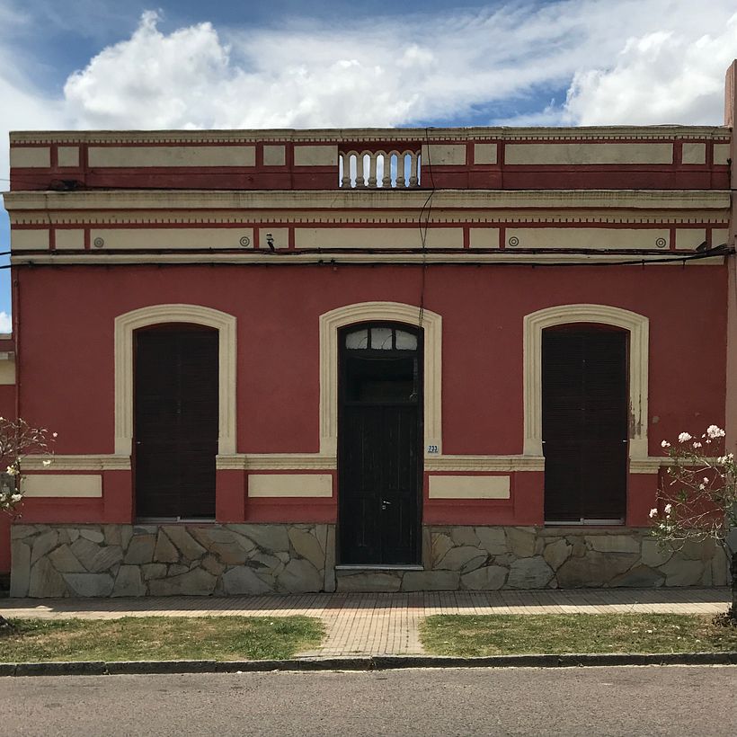 Proyecto: una fachada en Aiguá, Uruguay.  0