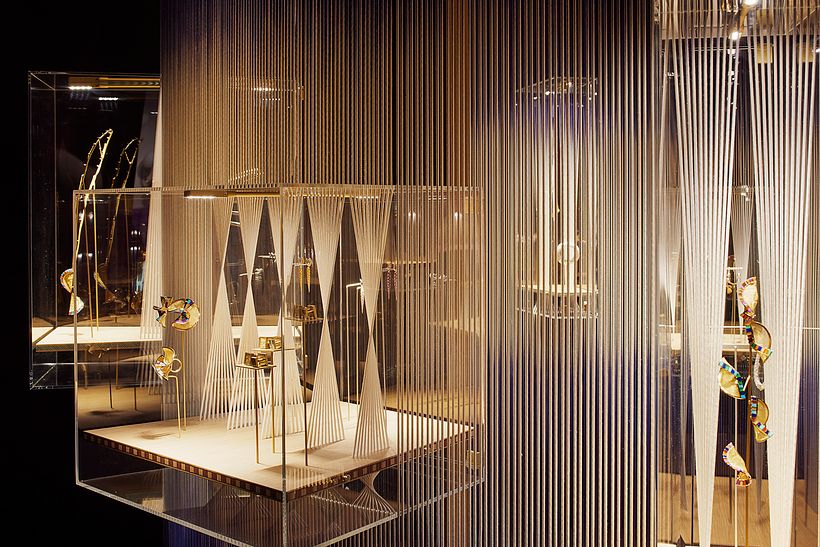 Boghossian jewellery display 7