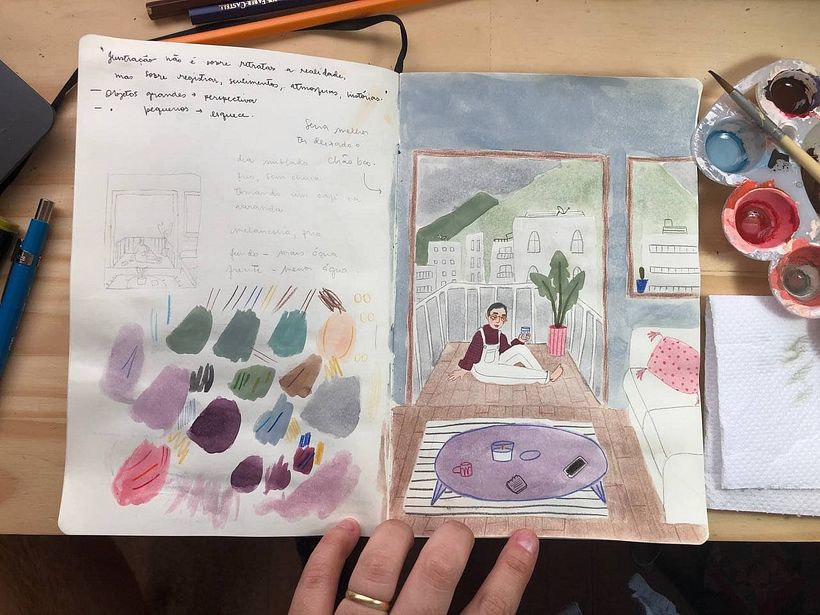 Esboço simples na esquerda, com os testes das cores. Na direita, meu projeto final.