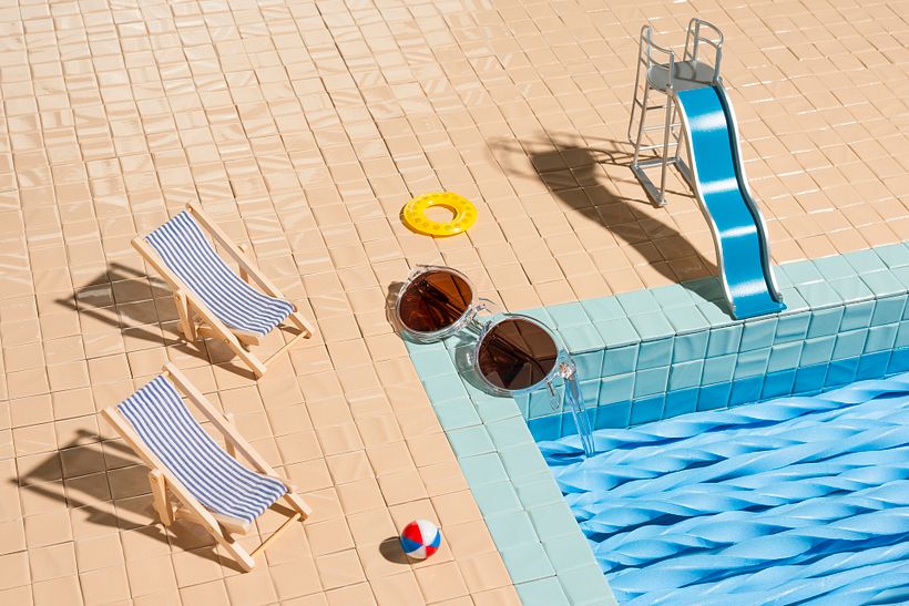 Tens Poolside campaign 1