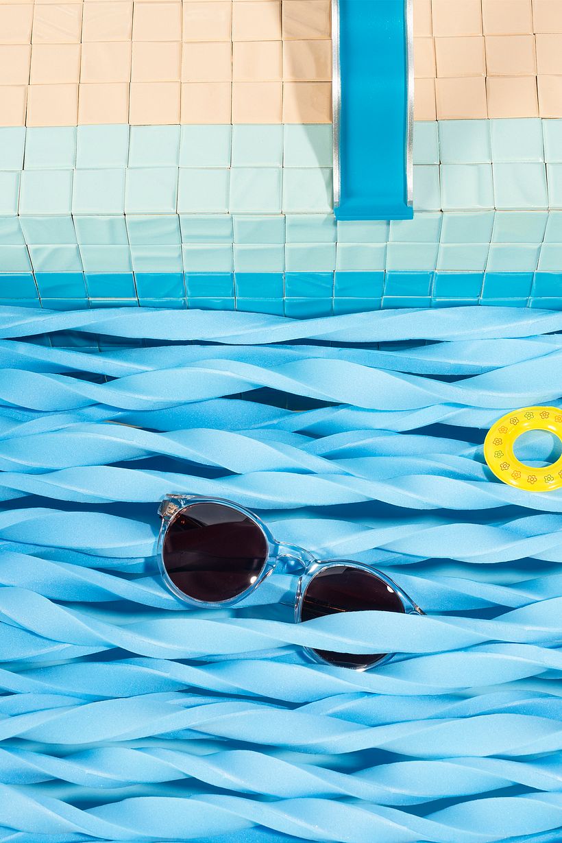 Tens Poolside campaign 6