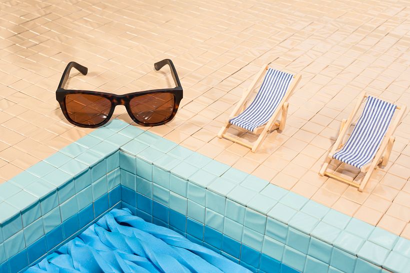 Tens Poolside campaign 9
