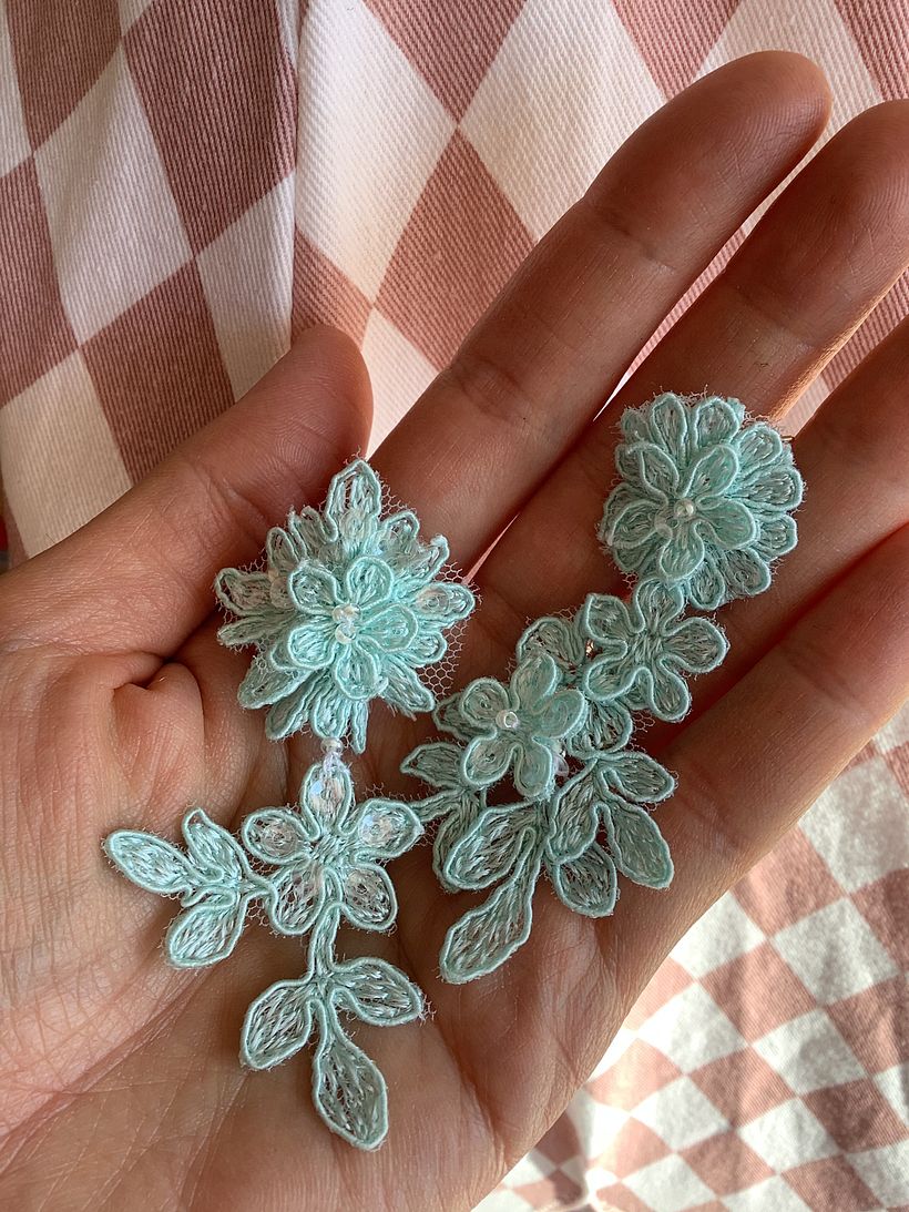 Pendientes puntas verde agua