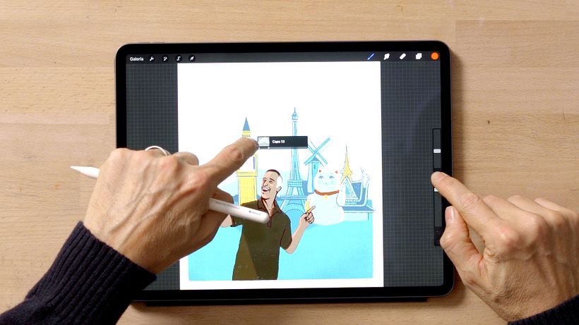 Pulsa el cuadrado y toca la pantalla para ver todas las capas de tu imagen.