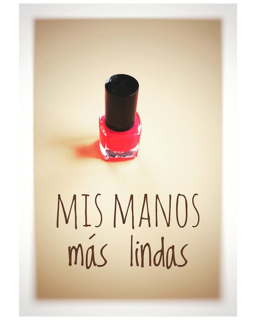 Color perfecto para las manos blancas de una Soprano