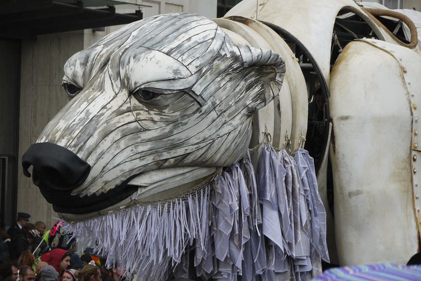 And delivers ambitious builds like this huge puppet.