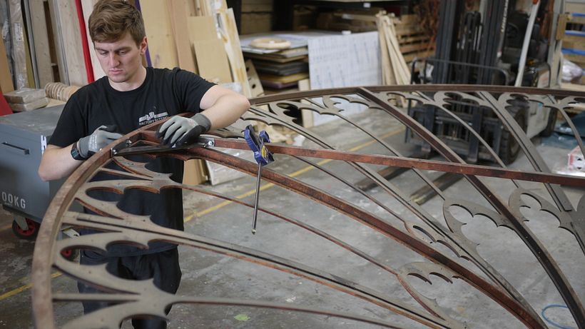 A skilled team take ambitious exhibition design elements in their stride.