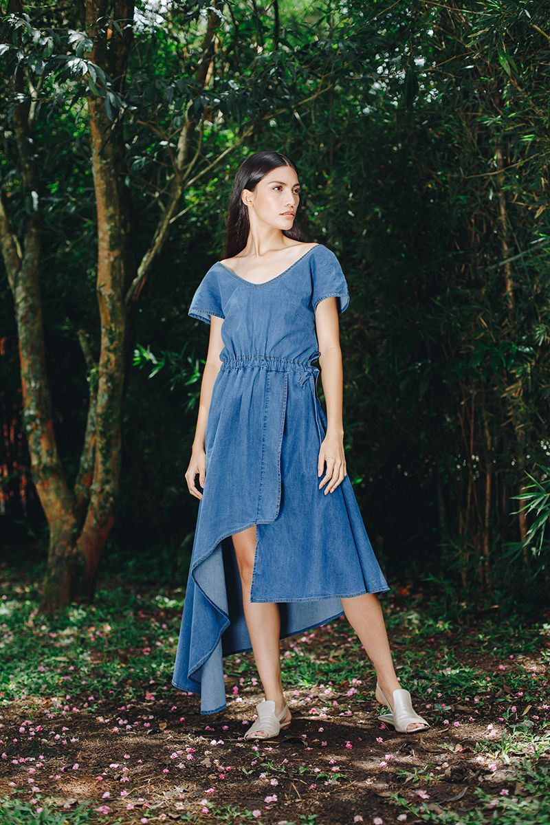 Diseño de la colección ECODENIM de Natalia Londoño.