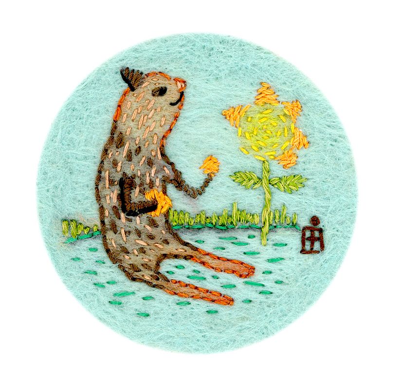 Bordado sobre fieltro agujado -Leicia Gotlibowski-