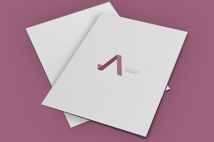 Identidad visual // Idea Marketing creativo 14